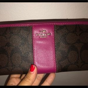 COACH wallet